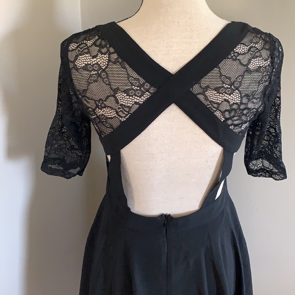 Romeo & Juliet dress lace - Picture 6 of 10